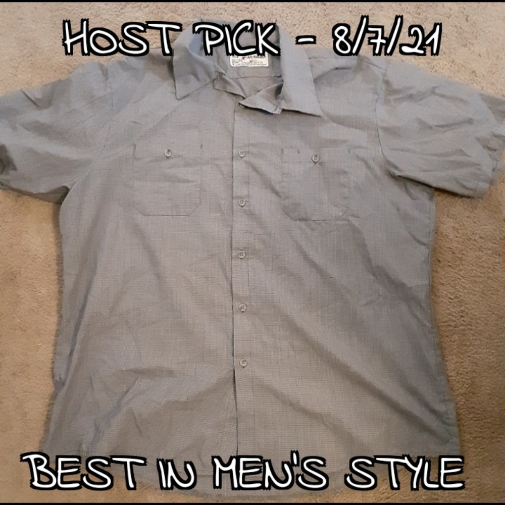 Aramark Button Down Top - Picture 5 of 5